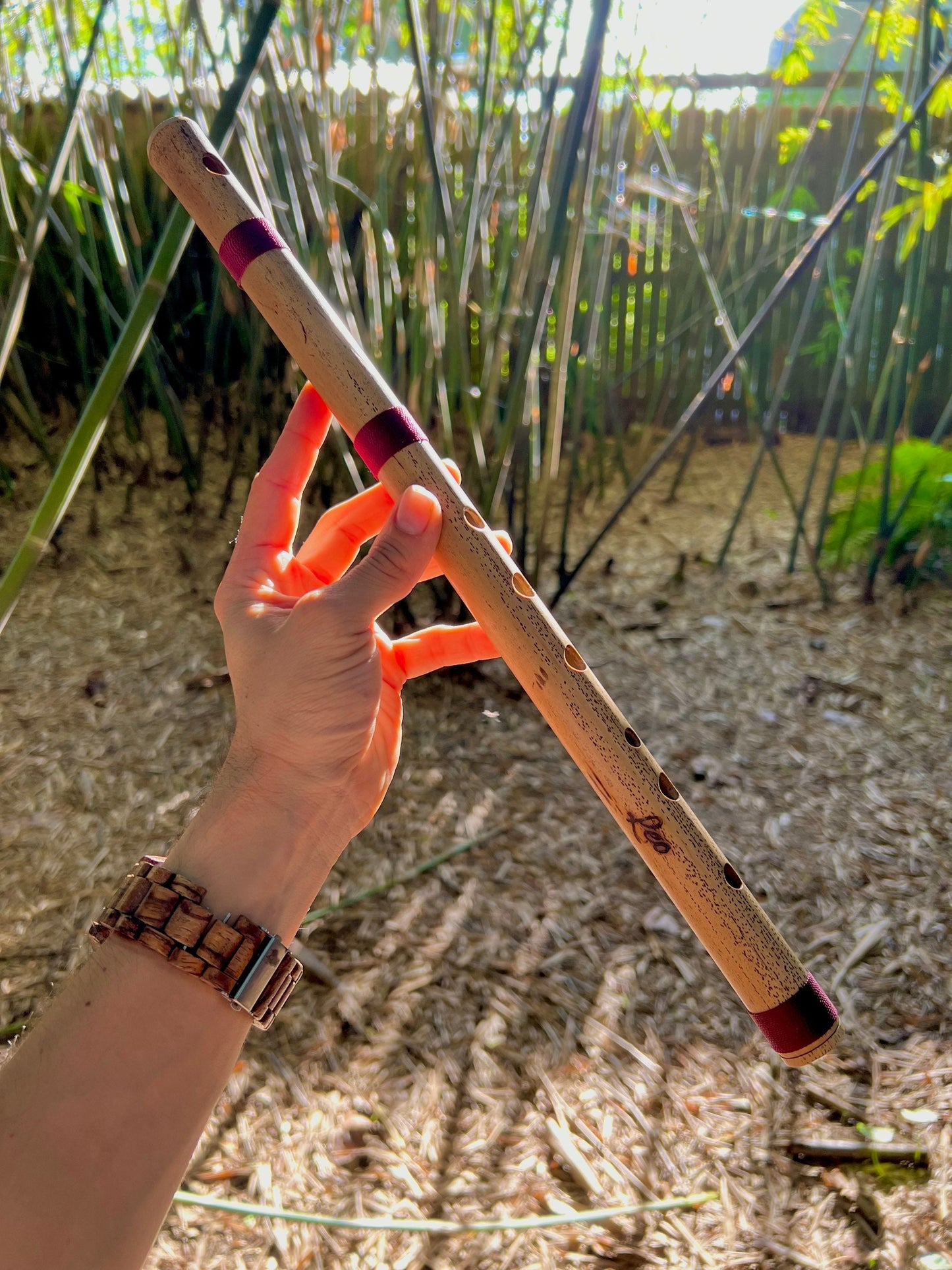 Side blown bansuri style flute